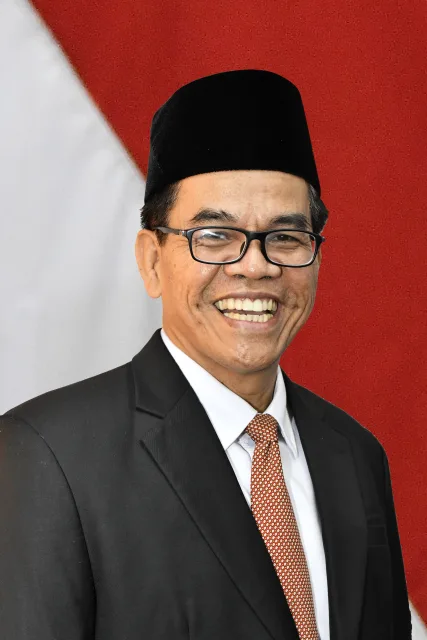 Dr. H. Saur Panjaitan, M.M.